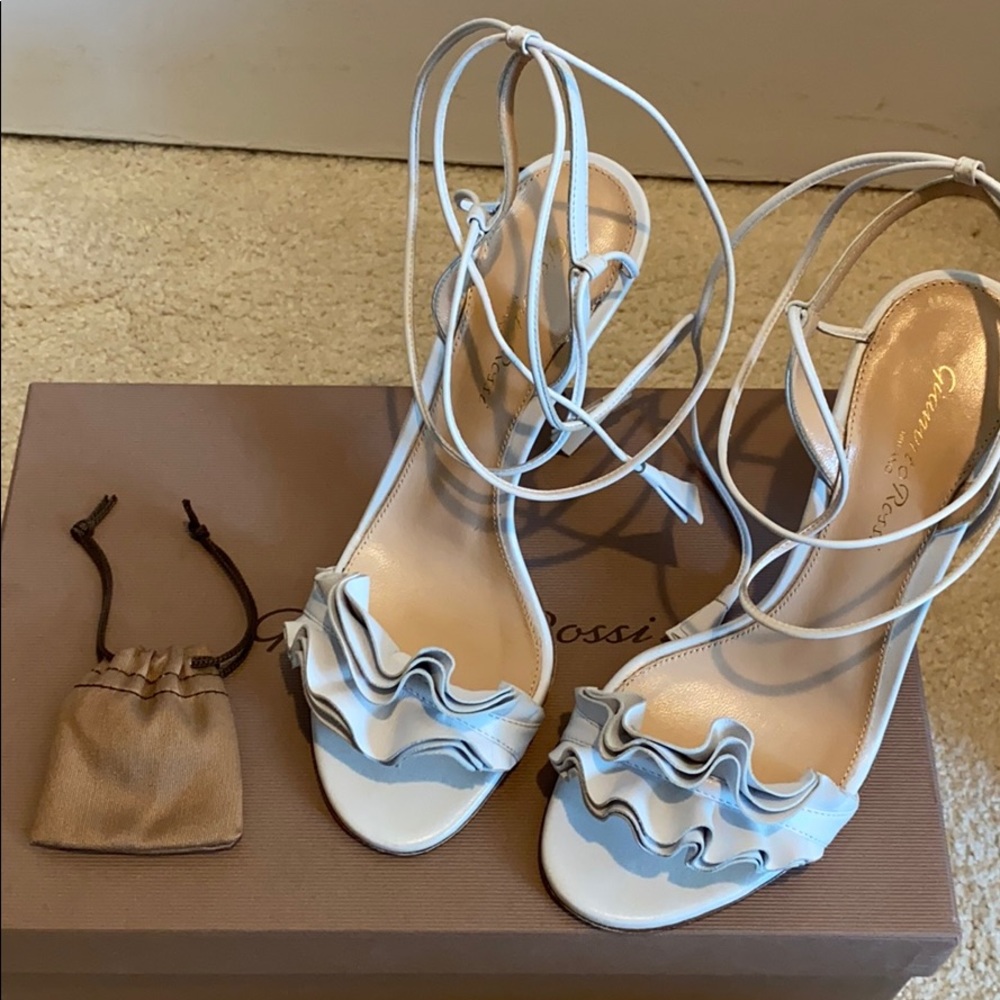 Gianvito Rossi white sandal.
